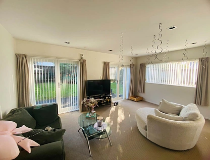 21 Pecan Place, Avondale, Auckland City, 4 ਕਮਰੇ, 2 ਬਾਥਰੂਮ, House