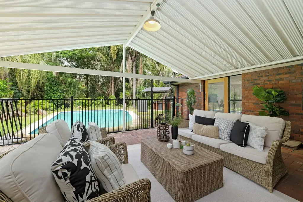 77 Leichhardt Crescent, Barellan Point, QLD 4306