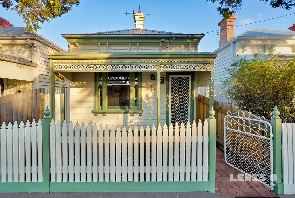 Brunswick 2Kwarto Classic Brunswick Charm in a Coveted Location