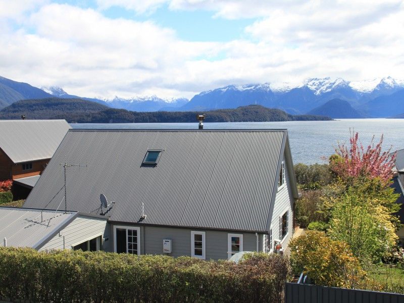 42 Cathedral Drive, Manapouri, Southland, 5 침실, 2 욕실