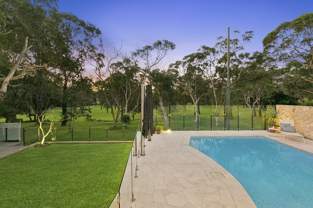Cromer 6 Bedroom A private Mediterranean sanctuary overlooking the fairway