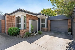 2/63 Devon Street, Cheltenham