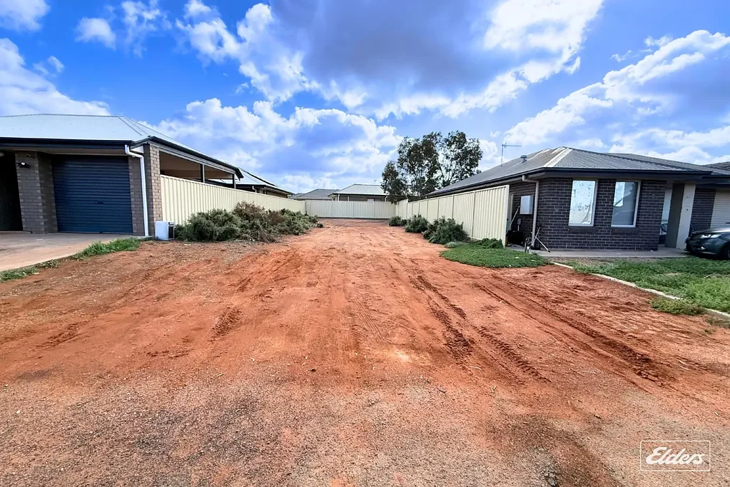 Whyalla Stuart LOCATED CLOSE TO SHOPPING PRECINCT