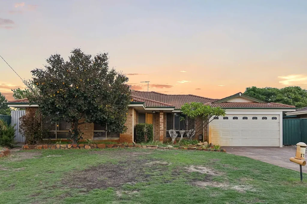 17 Lena Crescent, Beechboro, WA 6063