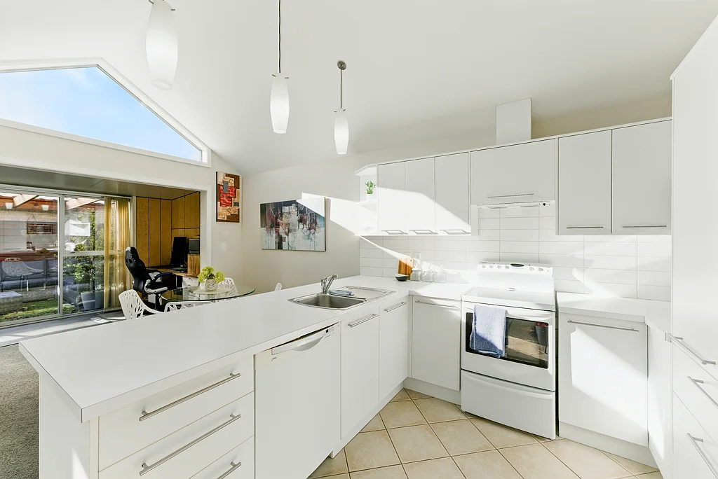 Broomfield 3 Bedroom Exceptional Opportunity - Finish & Flourish!