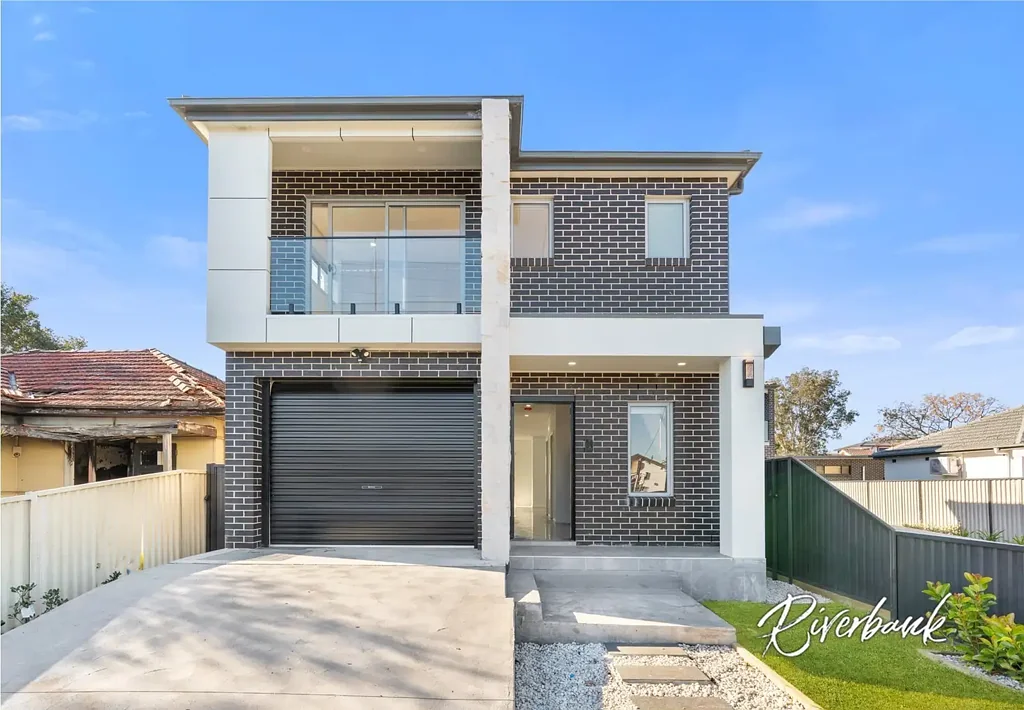 Stylish Home with Modern Finishes & Premium Features