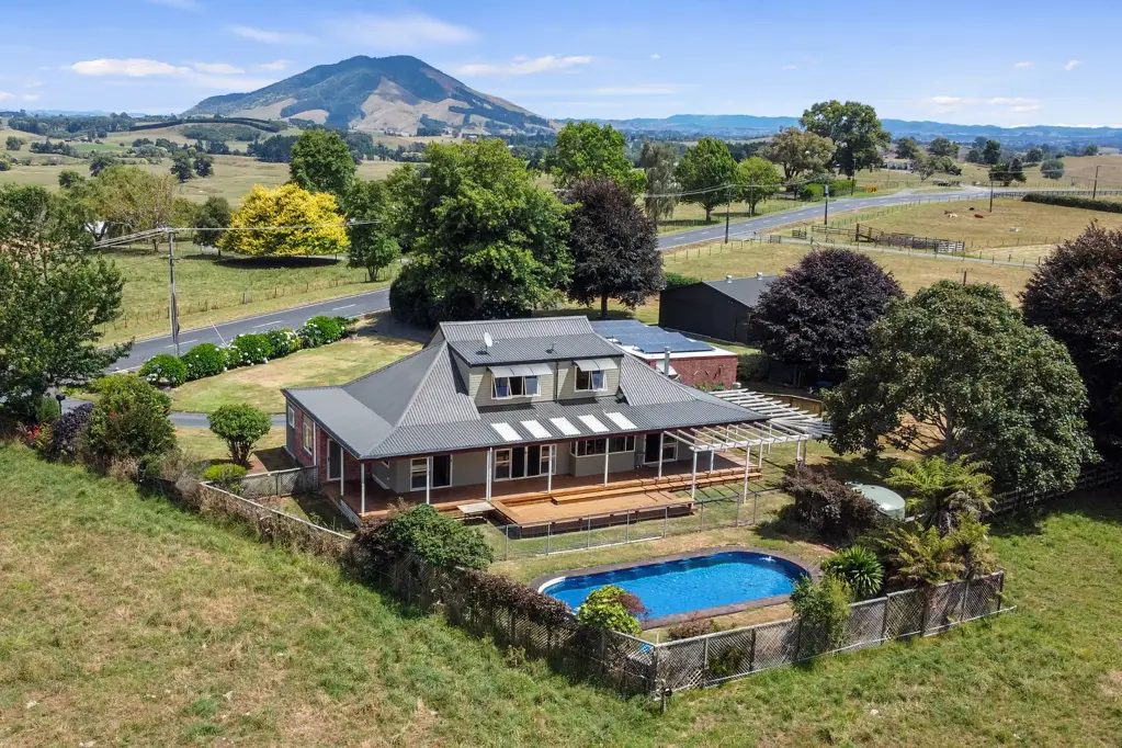 Te Awamutu 4chambre Town boundary delight