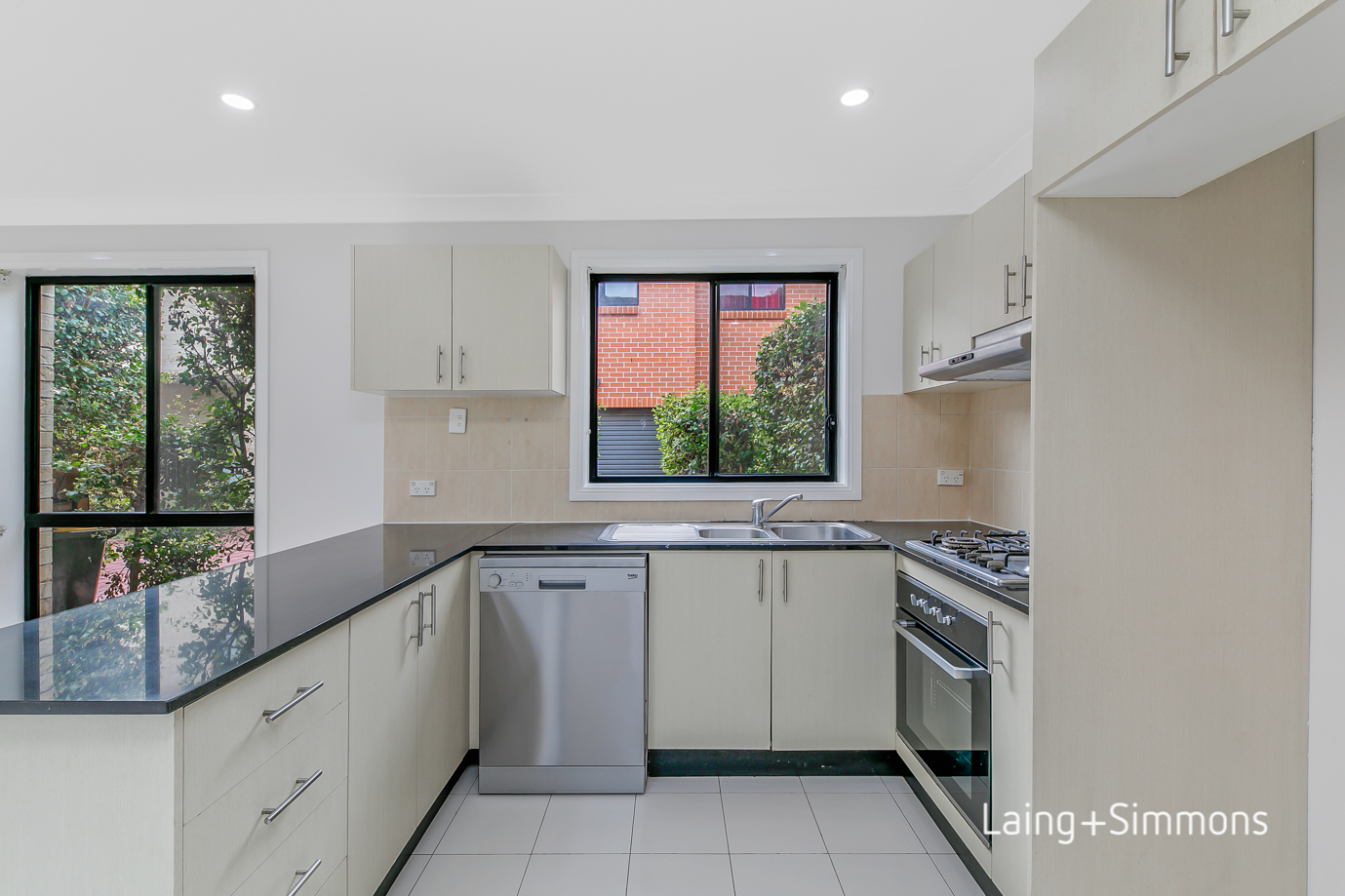 UNIT 14 29-31 O'BRIEN ST, MOUNT DRUITT NSW 2770, 0 침실, 0 욕실, Townhouse