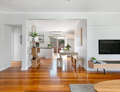 10 Gisborne Crescent, Reservoir, VIC 3073, 2 ਕਮਰੇ, 1 ਬਾਥਰੂਮ, House