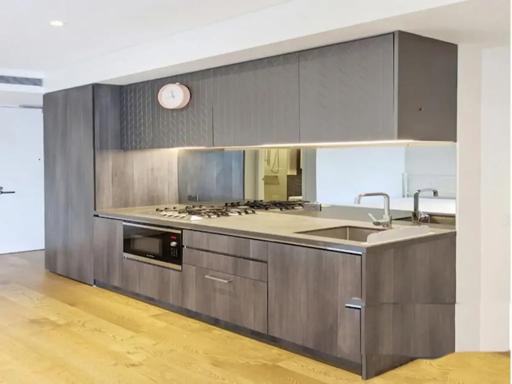 Dual key-studio with FURNISHED!!!