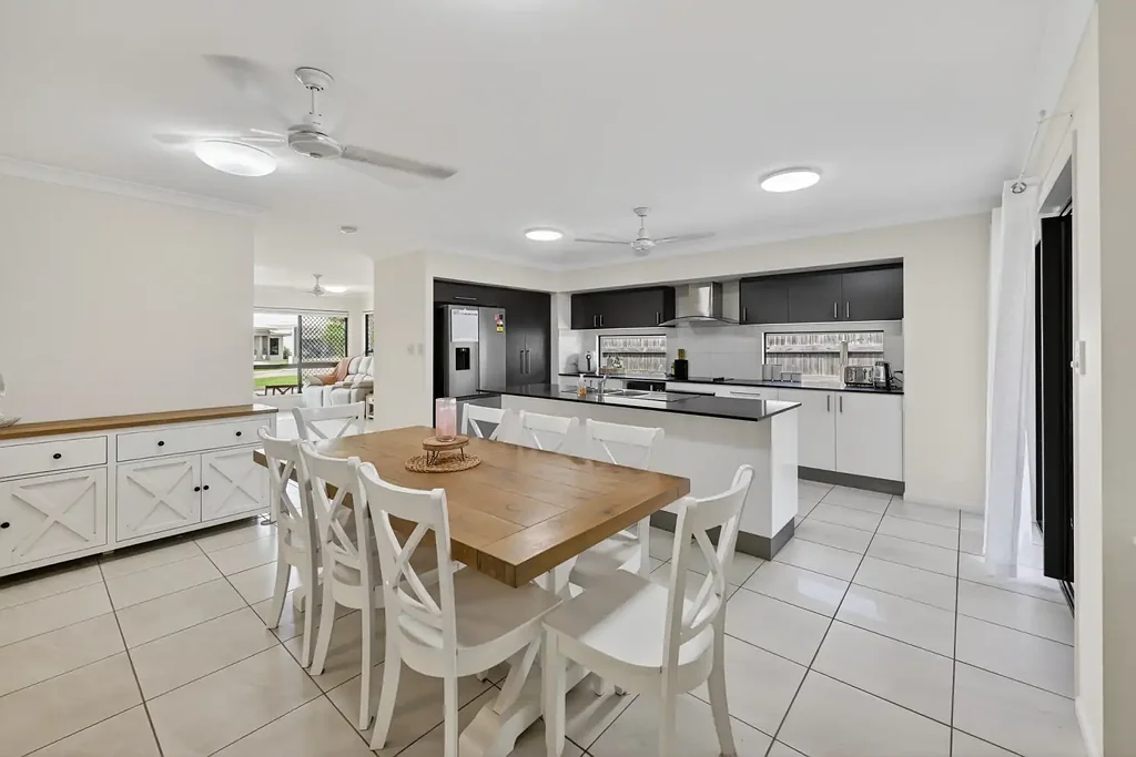 16 Greenbank Pocket, Idalia, QLD 4811