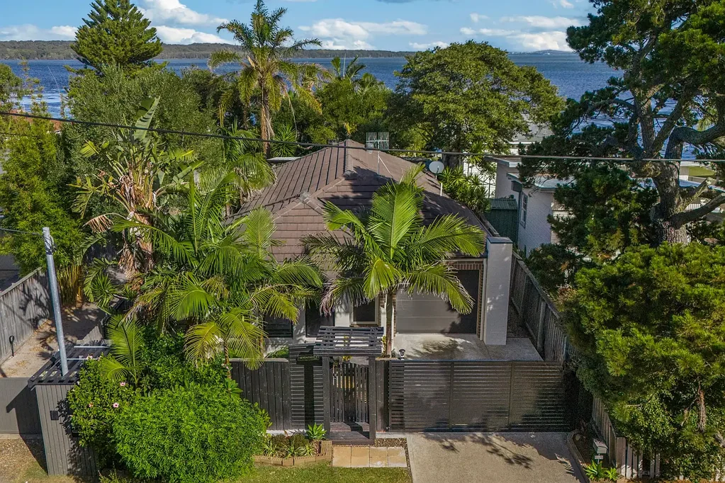 Toukley 3ห้องนอน Immaculate Home - Moments to Tuggerah Lake