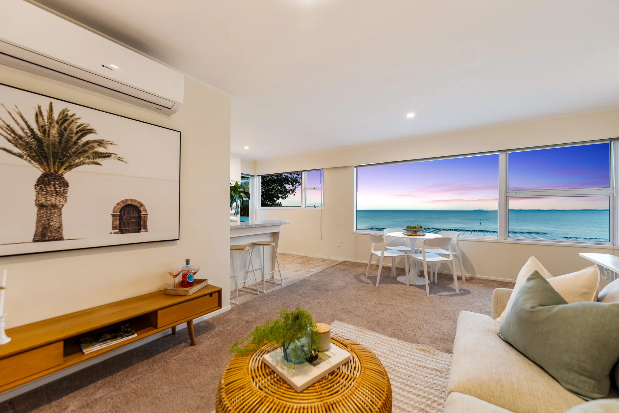 Takapuna 2房 World Class Views and Location