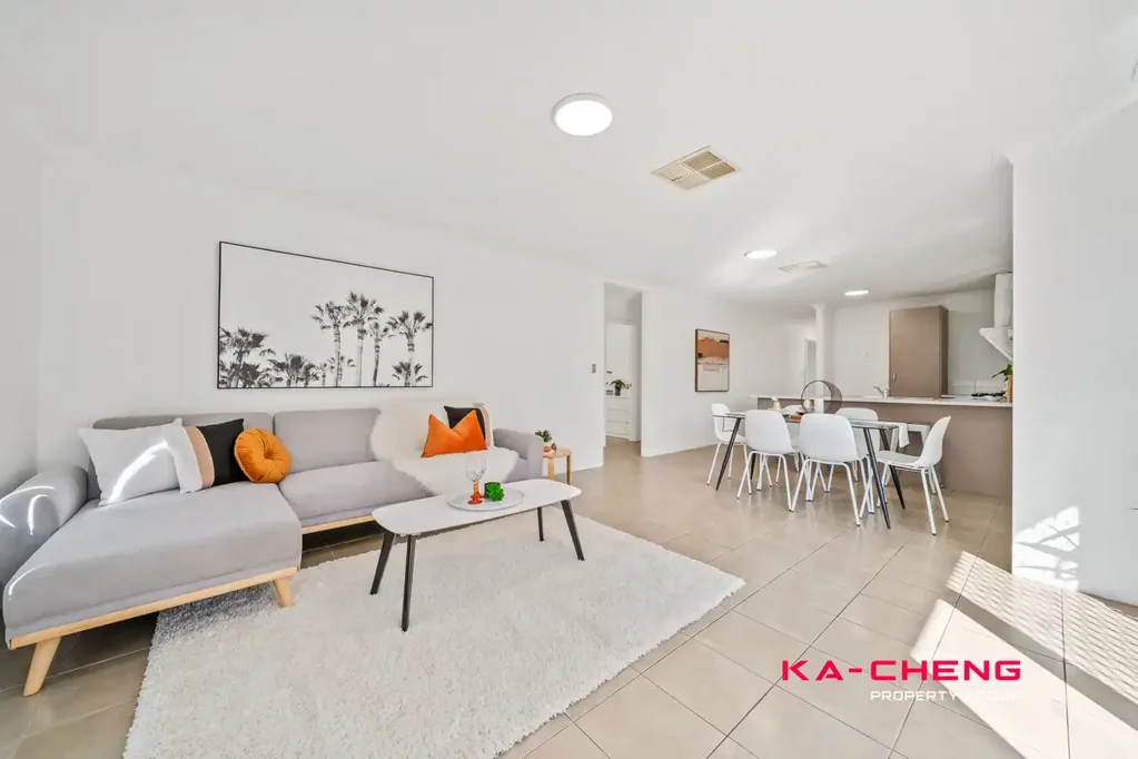 2/98 Gabriel Street, Cloverdale, WA 6105