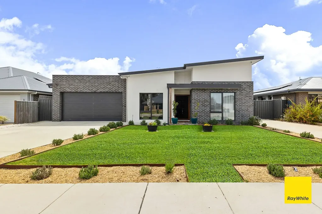 5 Maslin Place, Bungendore, NSW 2621