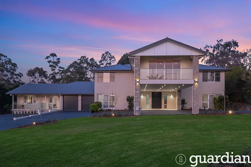 Kenthurst 7침실 Grand Dual-Living Acreage Estate with Resort-Style Lifestyle Appeal