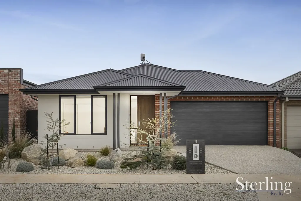 Rockbank 4 Bedroom When quality and comfort combine