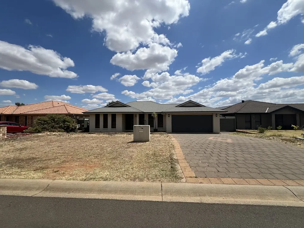 Spacious Family Living in Sought-After Delroy Park