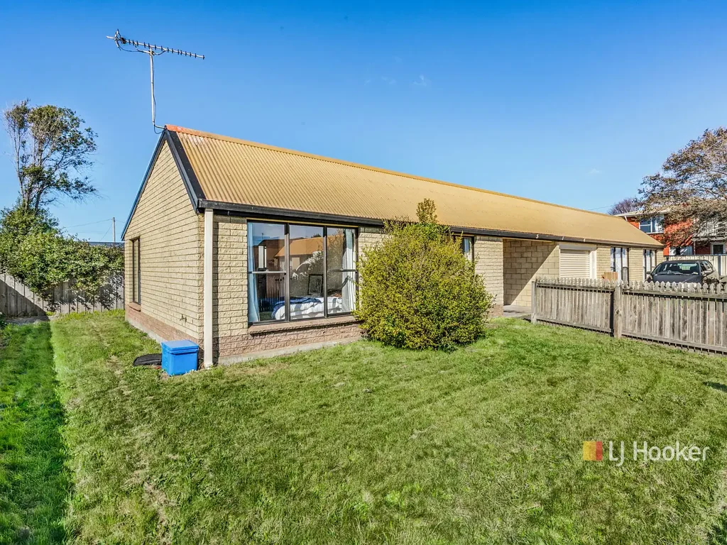 Devonport 2 Bedroom Take 5 on George