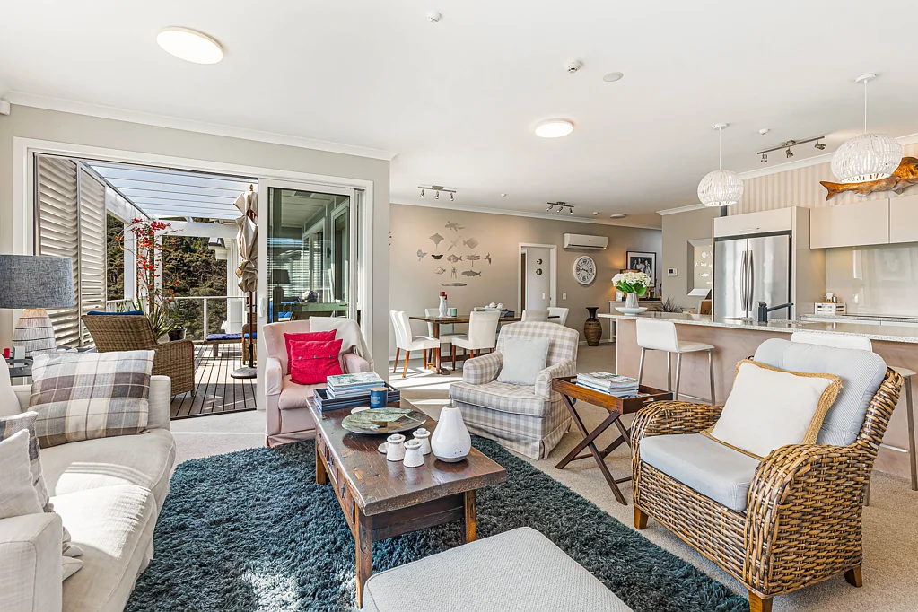 118 Eaves Bush Parade, Orewa, Rodney, Auckland
