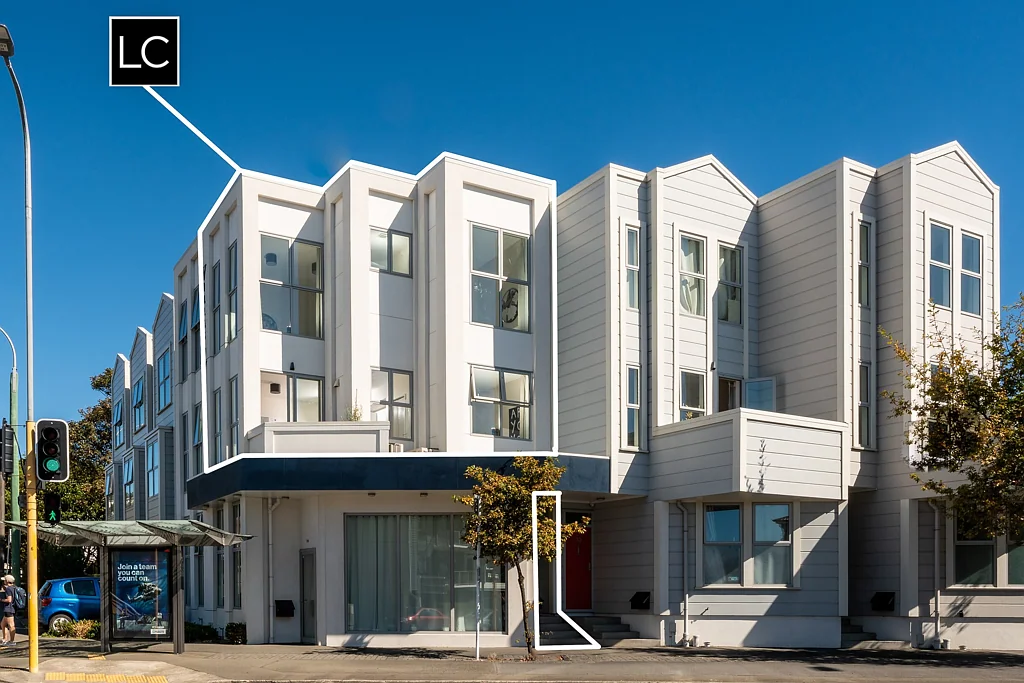 Te Aro 3房  NO BODY CORPORATE & VERY SUNNY TOWNHOUSE