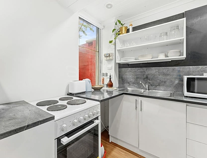 Apartment 1/246 Glebe Point Road, Glebe, Inner West, 1 rūma, 1 rūma horoi, Apartment