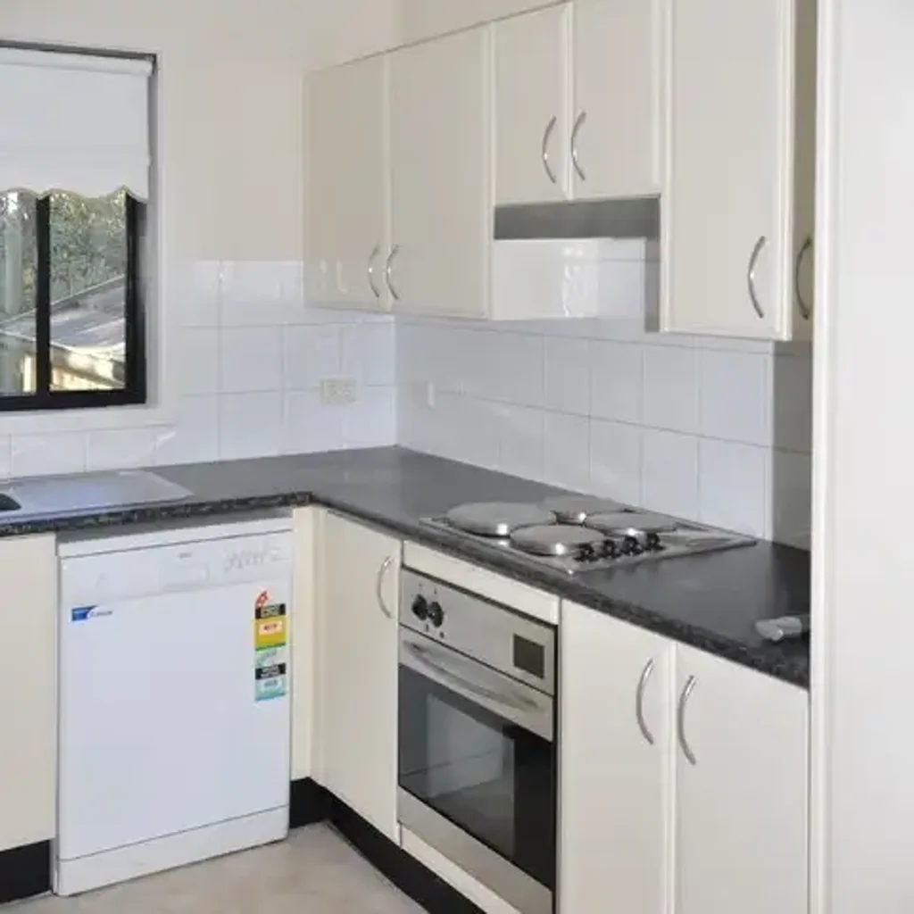 3 Bedroom Affordable Townhouse!