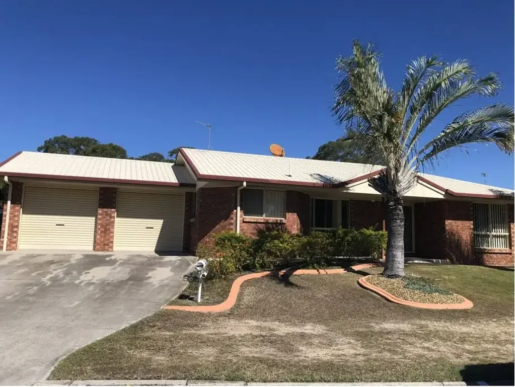 15 Hamilton Drive, Clinton, QLD 4680