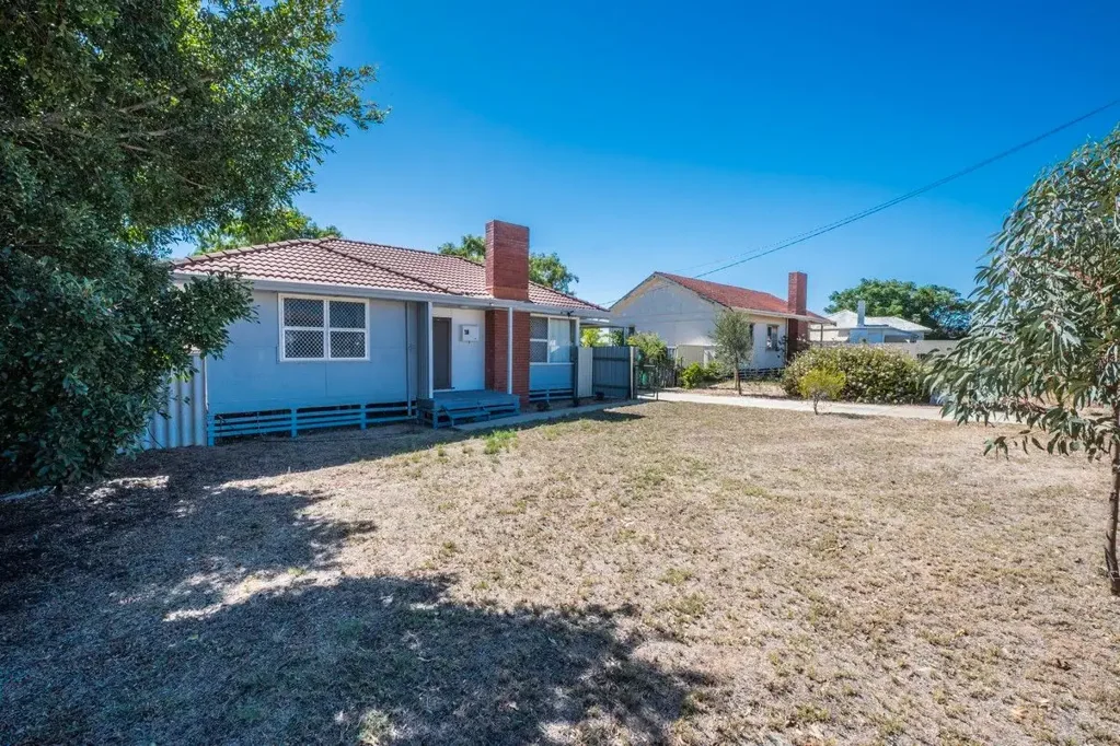 31 Diosma Street, Rangeway, WA 6530
