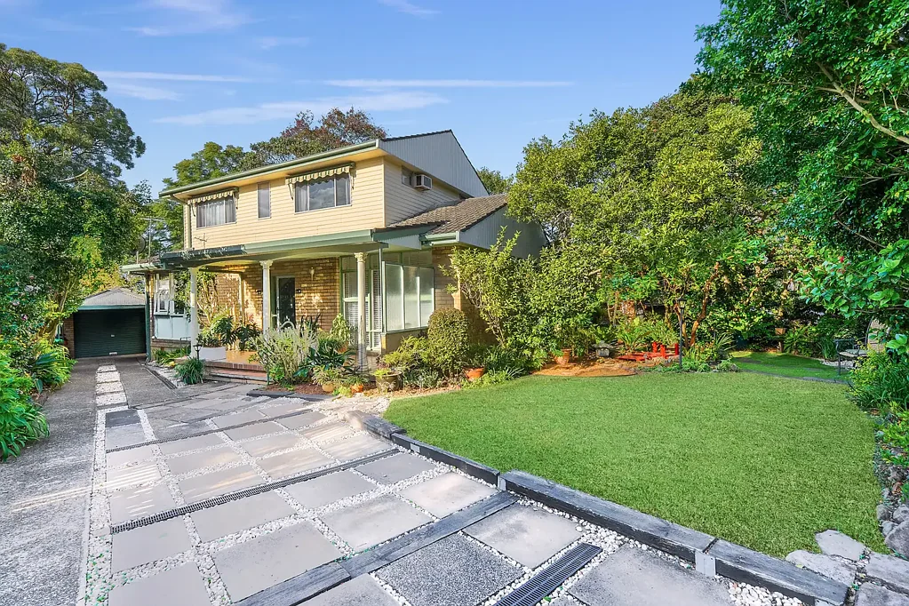East Ryde 5 Bedroom Where family history lives