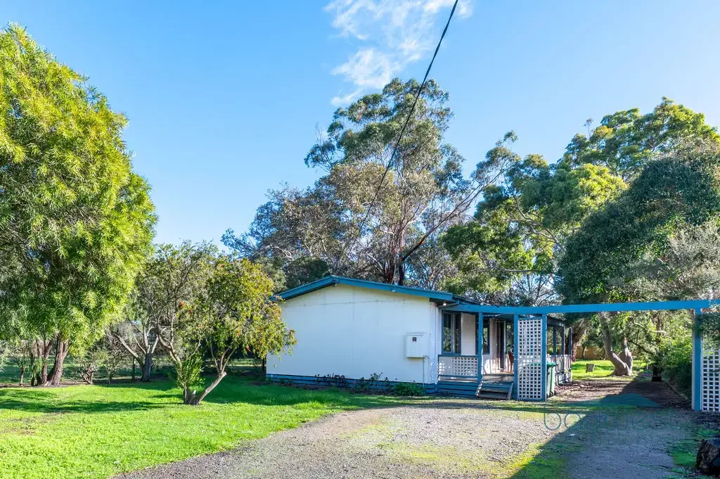 Charming Cottage-Style Home on a Generous Allotment