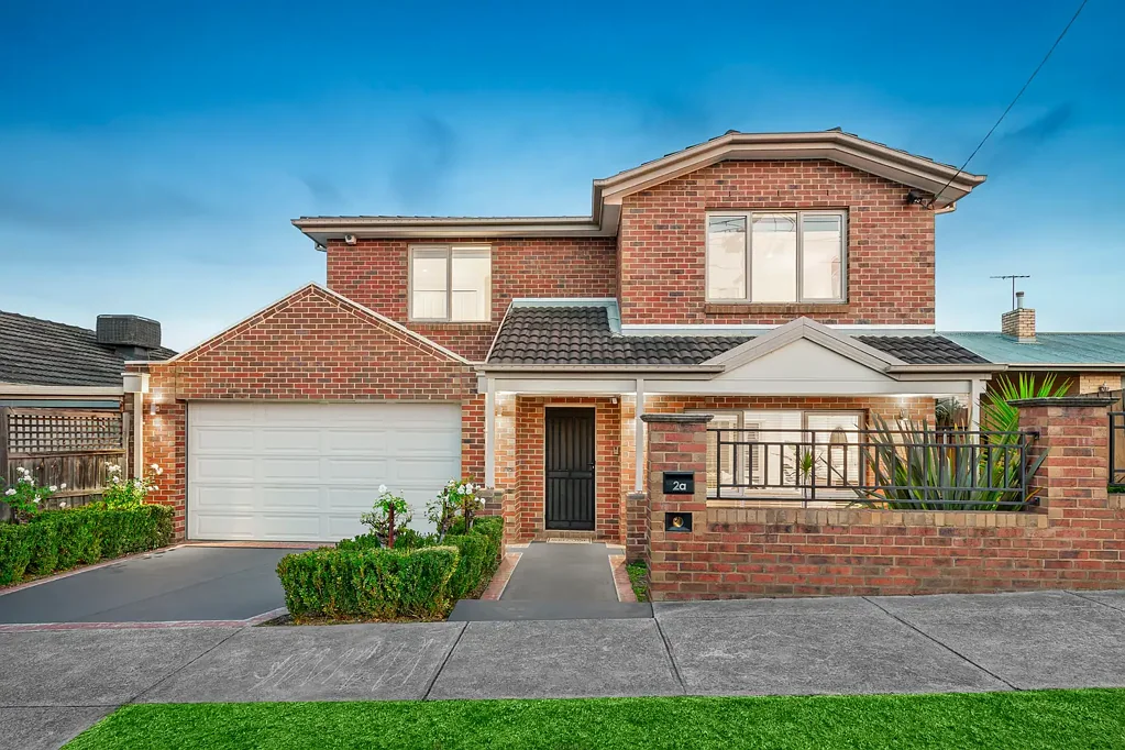 2A Turnstone Street, Doncaster East, VIC 3109