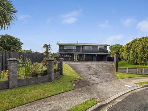 Stratford 4房  Stunning Family Home with Mountain Views