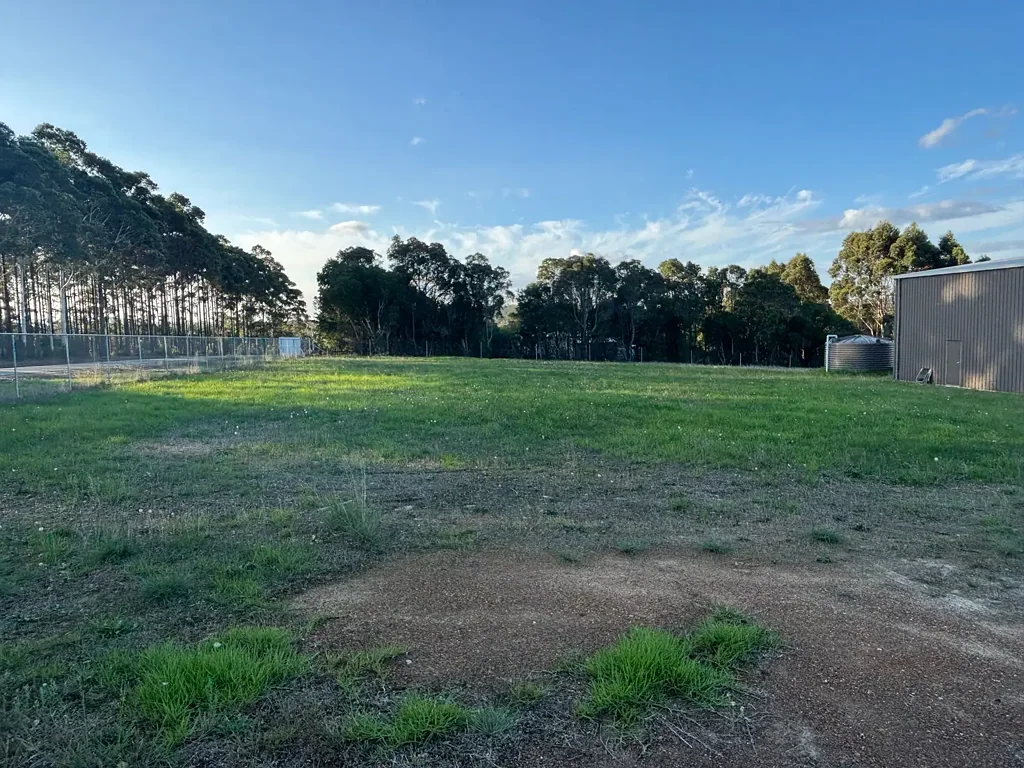 1 Paxillus Way, Hay, WA 6333