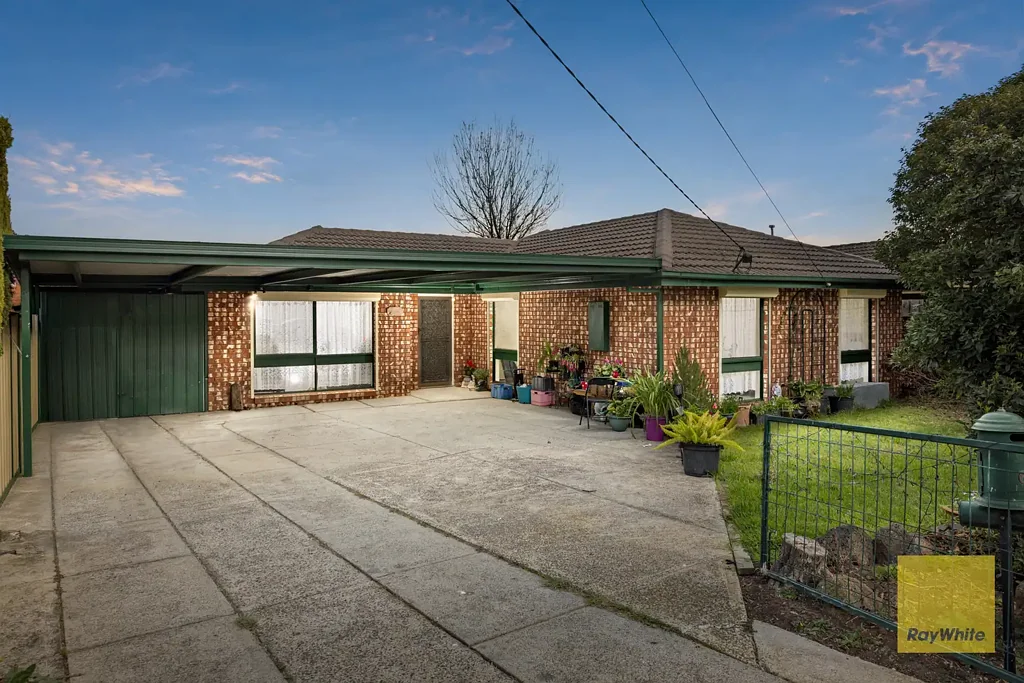 Albanvale 4બેડરૂમ Spacious Family Living on 571m2 in a Premier Pocket!