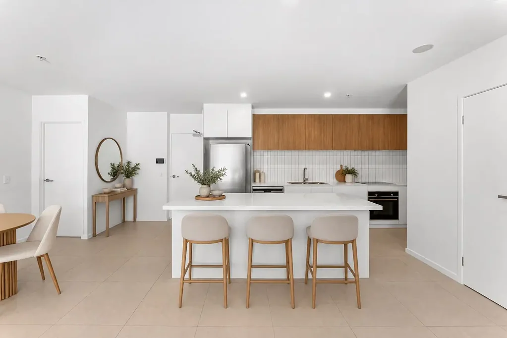 Maroochydore 2ਬੈੱਡਰੂਮ Modern Coastal Comfort with an Outdoor Terrace Built for Entertaining