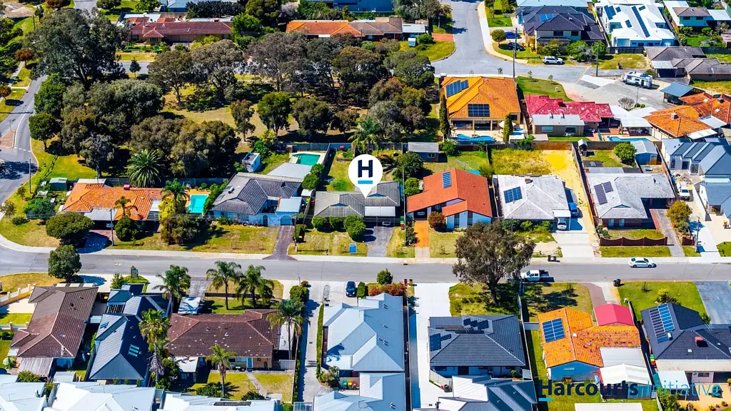 Dianella 4ਬੈੱਡਰੂਮ Options Options Options in the HEART of DIANELLA!