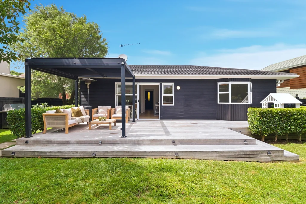 23B Alberta Street, Point Chevalier, Auckland City, Auckland