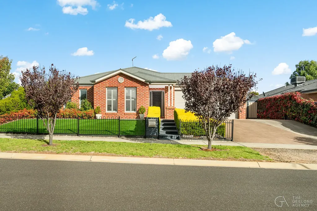 27 Darriwell Drive, Bannockburn, VIC 3331