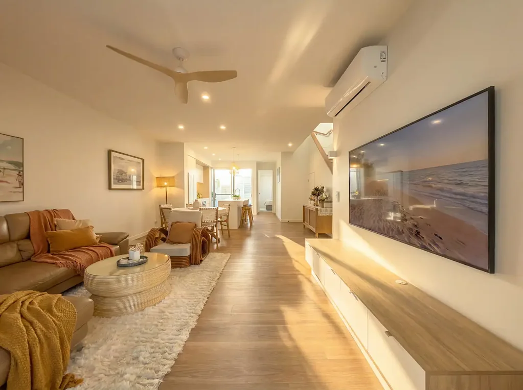Bokarina 4房  Contemporary Beachside Living in Prestigious Bokarina Beach
