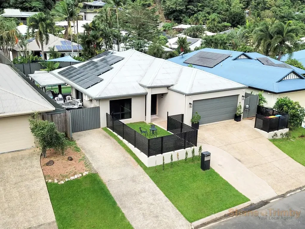 13 John Malcolm St, Redlynch, QLD 4870