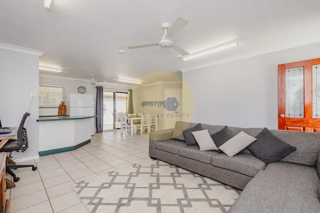 Grand Secret 3房  3 Bedroom Block Home