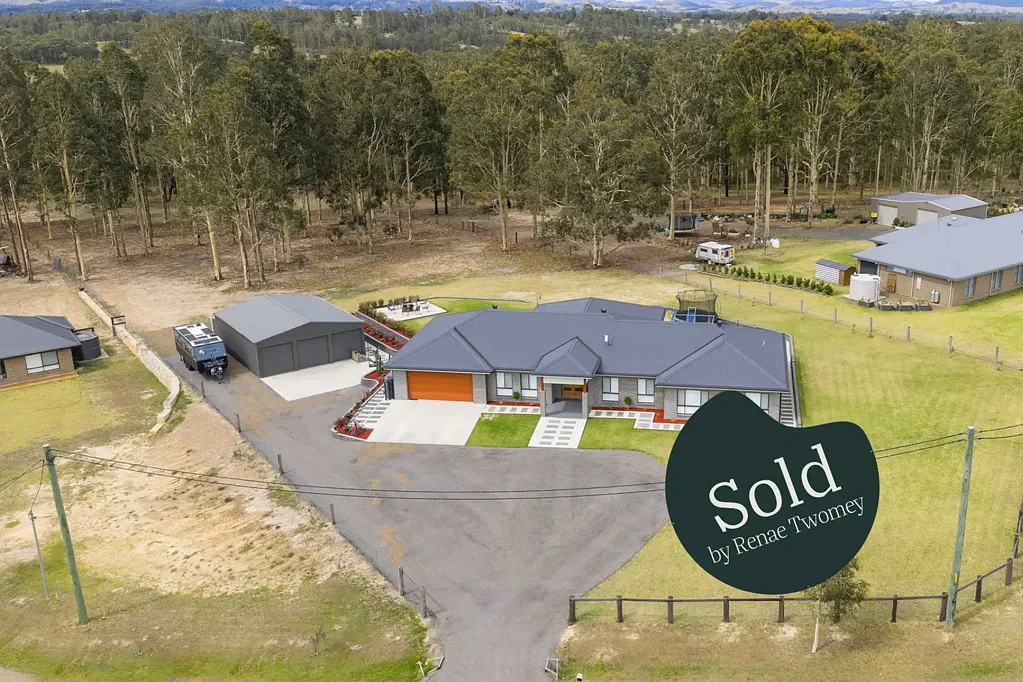 4 Emblem Court, Singleton, NSW 2330