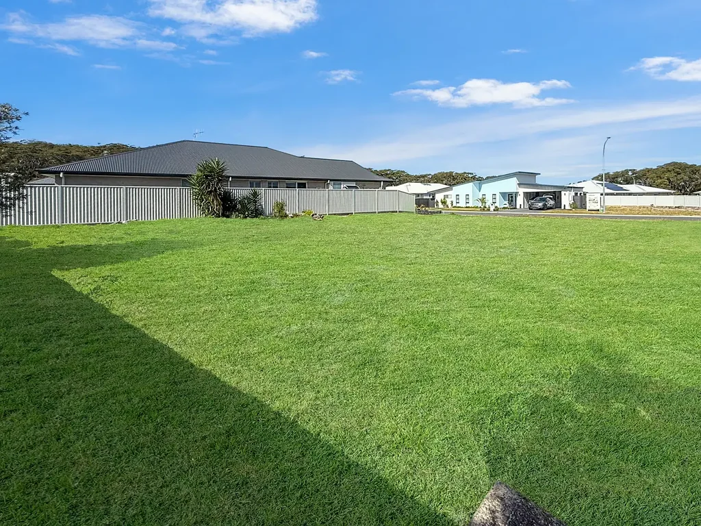 Dunbogan Beachside Land Under $500,000 - A Rare Dunbogan Opportunity