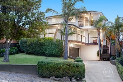 Greensborough 4 Slaapkamer Spacious Family Living
