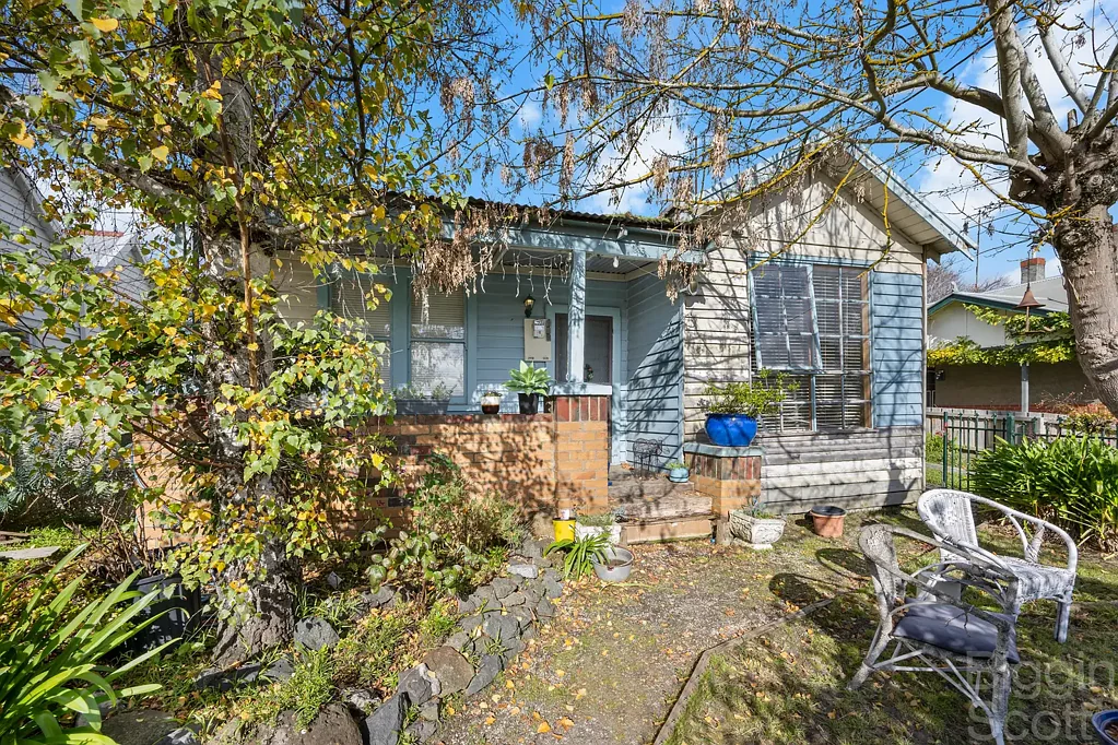 805 Barkly Street, Mount Pleasant, VIC 3350
