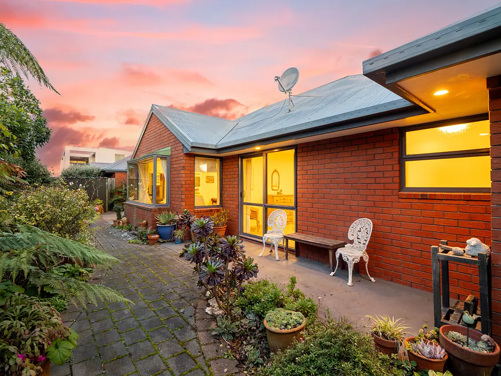 63b Beachville Road, Redcliffs, Christchurch, Canterbury