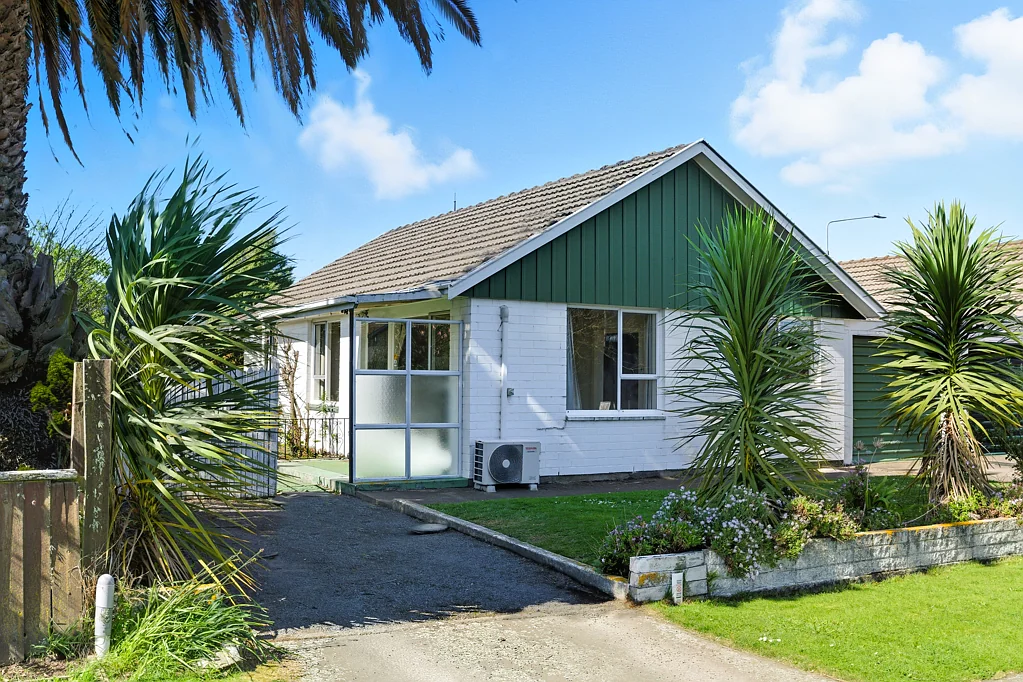2A Lomax Place, Islington, Christchurch, Canterbury