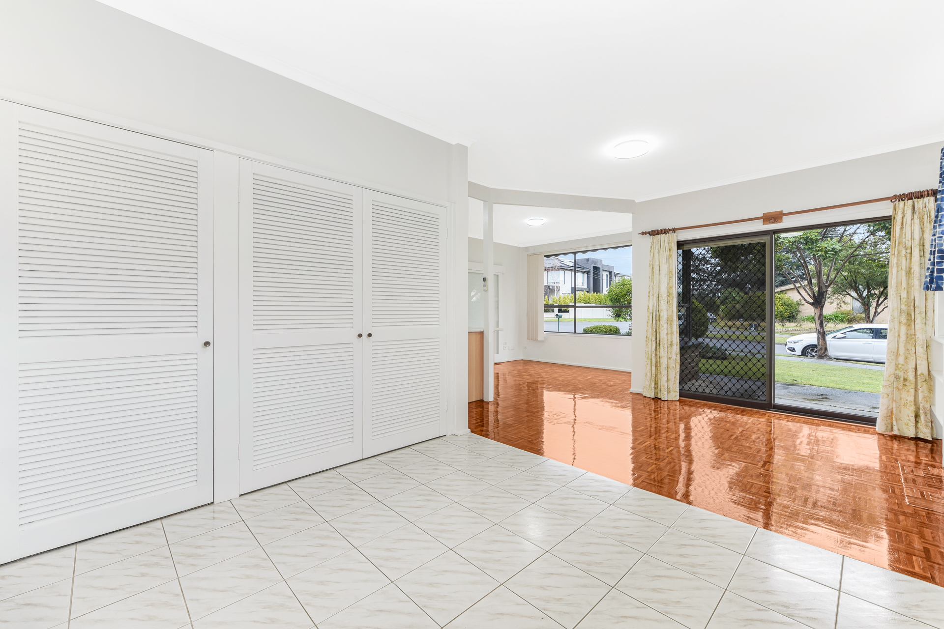 16 KINGSWOOD AV, MOUNT WAVERLEY VIC 3149, 0 ห้องนอน, 0 ห้องน้ำ, House