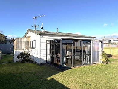 78 Strange Street, Waitara, New Plymouth District, Taranaki, 1 Bedrooms, 1 Bathrooms, House